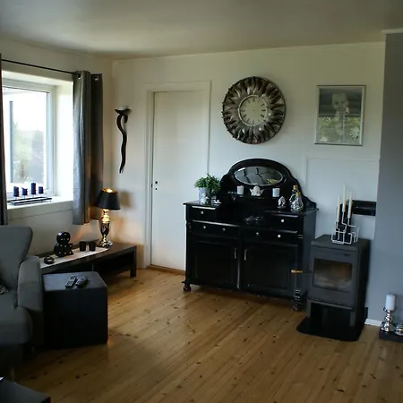 Solferie Home- Gullveien 克里斯蒂安桑