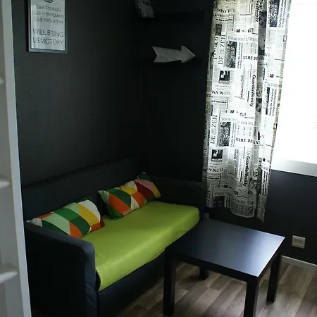 Solferie Home- Gullveien 公寓 *